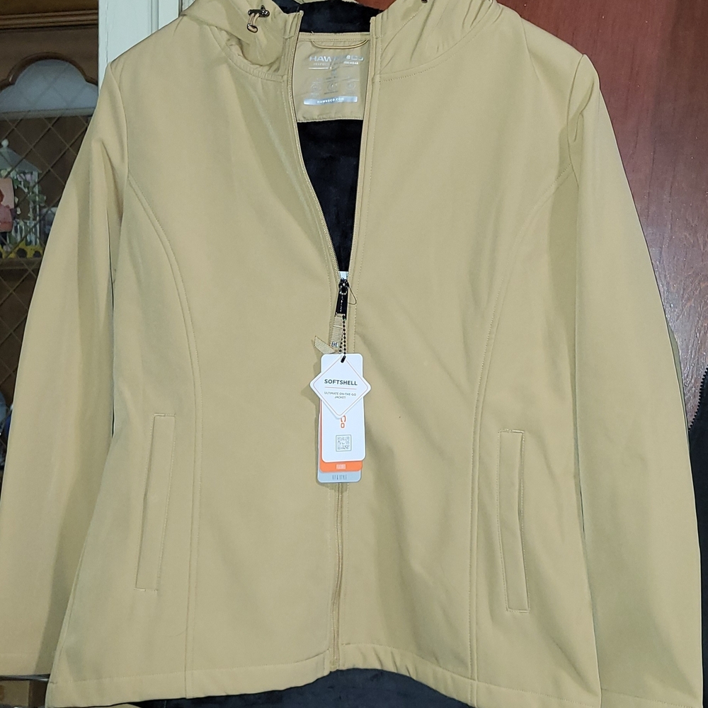 Hawke & Co Women's Tan Softshell Utility Jacket